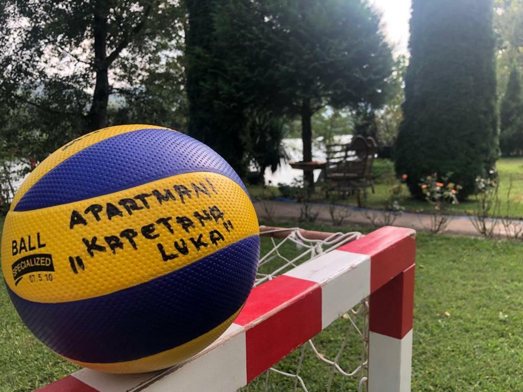 Apartman "Kapetana Luka" Ljubovija Exterior foto
